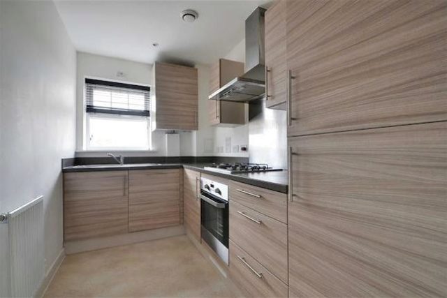  Image of 2 bedroom Flat for sale in Wells View Drive Bromley BR2 at Wells View Drive, Bromley, Kent BR2