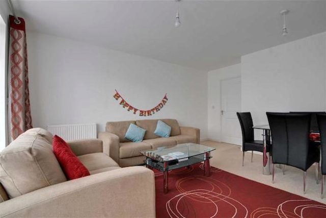  Image of 2 bedroom Flat for sale in Wells View Drive Bromley BR2 at Wells View Drive, Bromley, Kent BR2