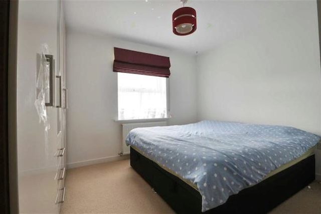  Image of 2 bedroom Flat for sale in Wells View Drive Bromley BR2 at Wells View Drive, Bromley, Kent BR2