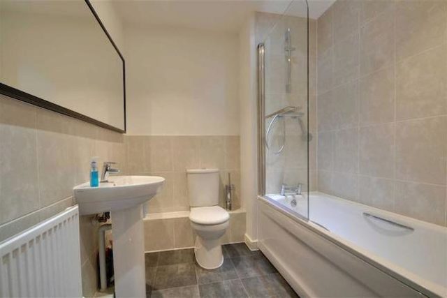  Image of 2 bedroom Flat for sale in Wells View Drive Bromley BR2 at Wells View Drive, Bromley, Kent BR2