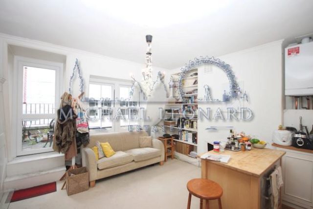  Image of 2 bedroom Flat to rent in Eardley Crescent London SW5 at Eardley Crescent, Earls Court SW5