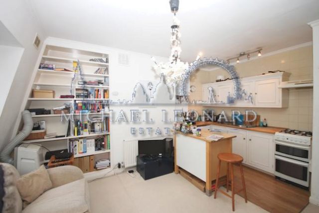  Image of 2 bedroom Flat to rent in Eardley Crescent London SW5 at Eardley Crescent, Earls Court SW5