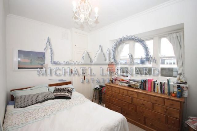  Image of 2 bedroom Flat to rent in Eardley Crescent London SW5 at Eardley Crescent, Earls Court SW5