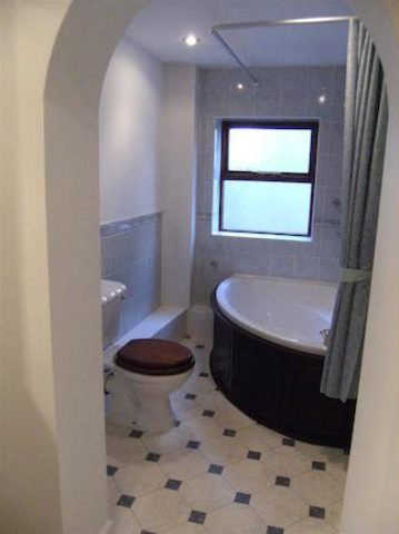  Image of 2 bedroom Flat to rent in Valley Road Gomersal Cleckheaton BD19 at Valley Road, Gomersal, Cleckheaton BD19