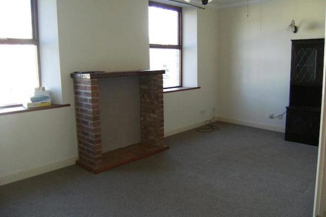  Image of 2 bedroom Flat to rent in Valley Road Gomersal Cleckheaton BD19 at Valley Road, Gomersal, Cleckheaton BD19
