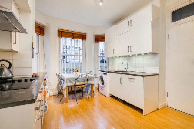  Image of 3 bedroom Flat for sale in New Kings Road London SW6 at Churchfield Mansions, 321-345 New Kings Road, London SW6