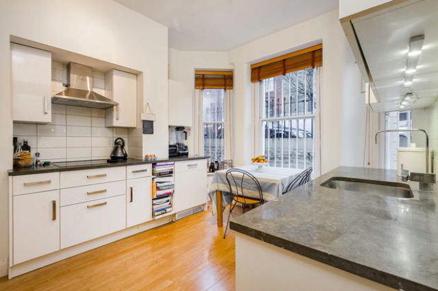  Image of 3 bedroom Flat for sale in New Kings Road London SW6 at Churchfield Mansions, 321-345 New Kings Road, London SW6