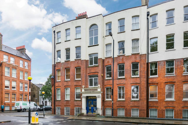  Image of 3 bedroom Flat for sale in New Kings Road London SW6 at Churchfield Mansions, 321-345 New Kings Road, London SW6