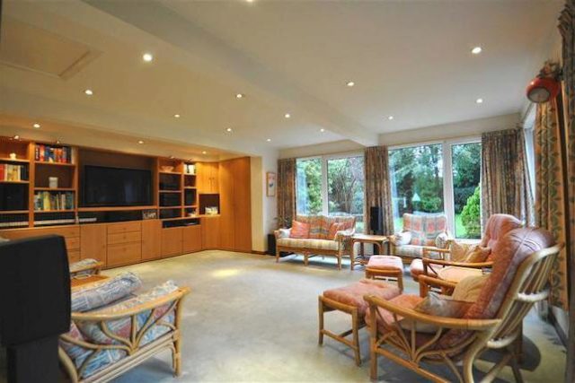  Image of 4 bedroom Detached house for sale in Brimstone Close Orpington BR6 at Brimstone Close, Chelsfield Park, Orpington BR6