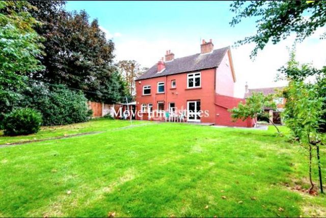  Image of 1 bedroom Room to rent in Springfield Road Ashford TW15 at Springfield Road, Ashford TW15