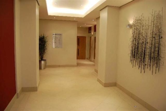 Image of Studio flat to rent in Heritage Avenue London NW9 at Heritage Avenue, Colindale, London NW9