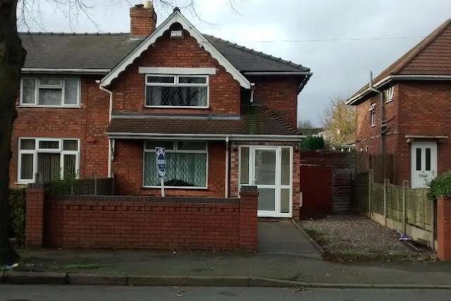  Image of 2 bedroom Terraced house to rent in Scarborough Road Walsall WS2 at Scarborough Road, Walsall WS2
