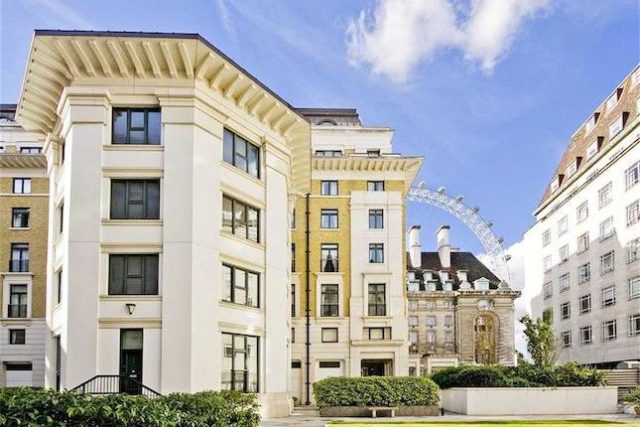  Image of 1 bedroom Flat to rent in Forum Magnum Square London SE1 at West Block, County Hall Apartments, South Bank, London SE1
