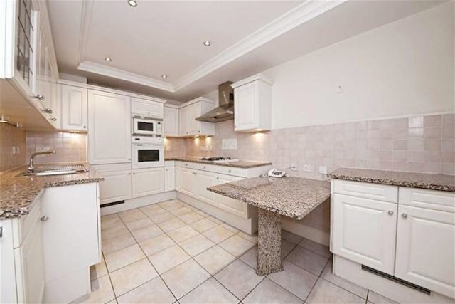  Image of 2 bedroom Flat for sale in High Road Bushey Heath Bushey WD23 at High Road, Bushey, Herts WD23