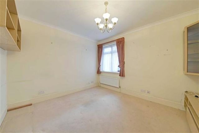  Image of 2 bedroom Flat for sale in High Road Bushey Heath Bushey WD23 at High Road, Bushey, Herts WD23