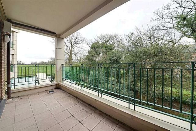  Image of 2 bedroom Flat for sale in High Road Bushey Heath Bushey WD23 at High Road, Bushey, Herts WD23