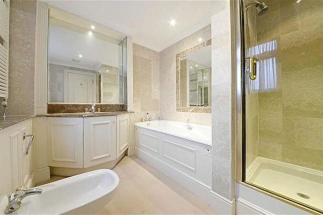  Image of 2 bedroom Flat for sale in High Road Bushey Heath Bushey WD23 at High Road, Bushey, Herts WD23
