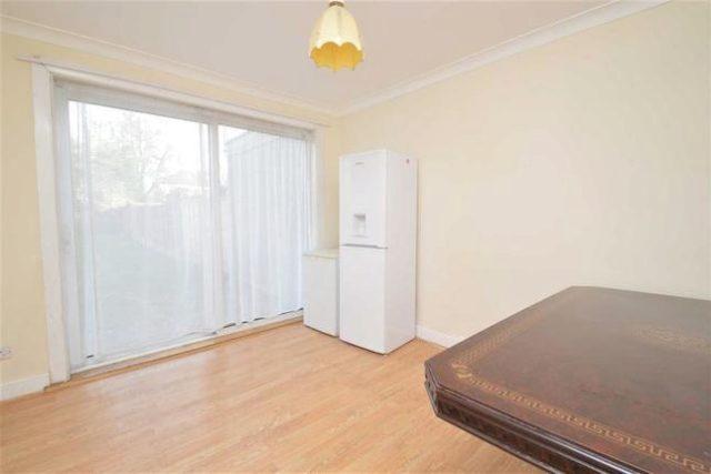  Image of 3 bedroom Semi-Detached house for sale in Danehurst Gardens Ilford IG4 at Danehurst Gardens, Redbridge IG4