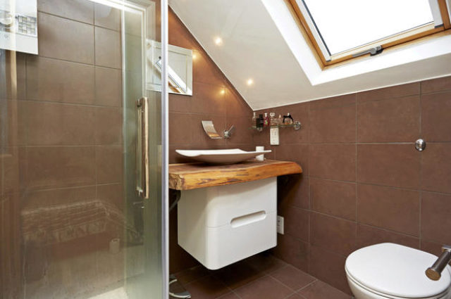  Image of 4 bedroom Semi-Detached house for sale in The Mount Coulsdon CR5 at The Mount, Coulsdon CR5