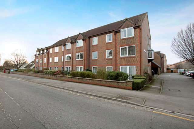  Image of 1 bedroom Property for sale in Priory Road Wells BA5 at Homechime House, Priory Road, Wells BA5