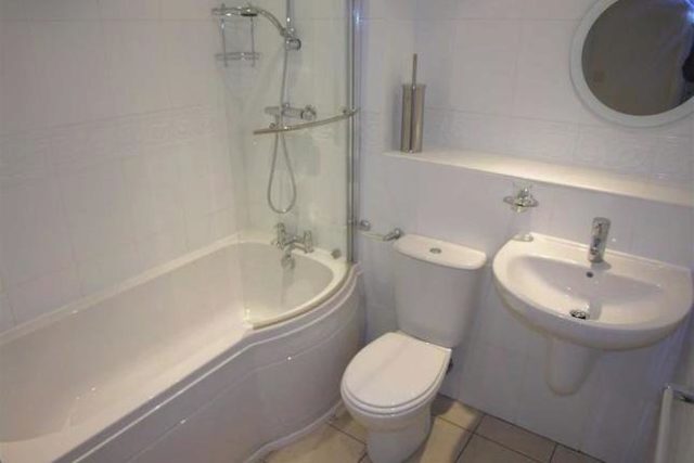  Image of 2 bedroom Flat to rent in Swinton Hall Road Swinton Manchester M27 at Swinton Hall Road, Swinton, Manchester M27