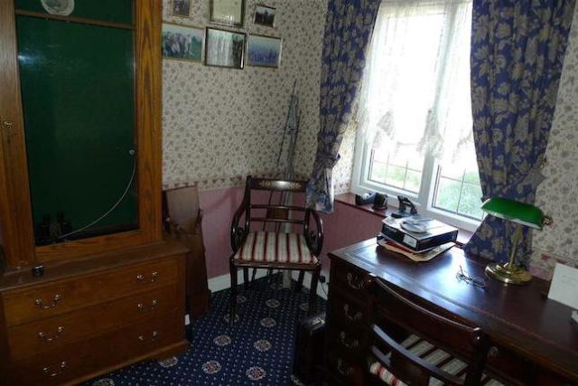  Image of 3 bedroom Semi-Detached house for sale in Newearth Road Walkden Manchester M28 at Newearth Road, Worsley, Manchester M28