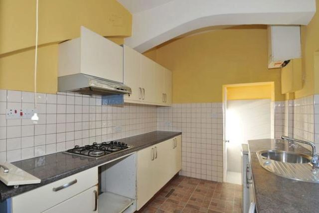  Image of 3 bedroom Terraced house to rent in Landseer Road Enfield EN1 at Landseer Road, Enfield, London EN1