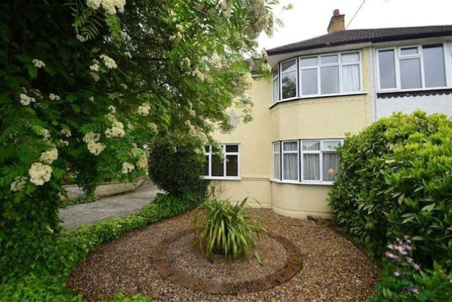  Image of 4 bedroom Semi-Detached house to rent in Shepperton Road Petts Wood Orpington BR5 at Shepperton Road, Petts Wood, Orpington BR5