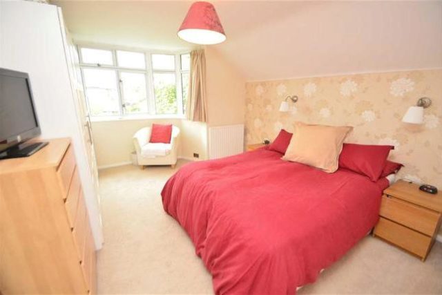  Image of 4 bedroom Semi-Detached house to rent in Shepperton Road Petts Wood Orpington BR5 at Shepperton Road, Petts Wood, Orpington BR5