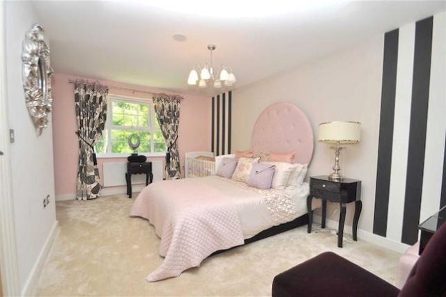  Image of 5 bedroom Detached house to rent in Century Way Beckenham BR3 at Century Way, Beckenham, Kent BR3