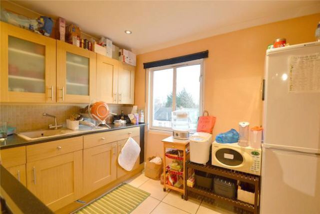  Image of 2 bedroom Flat to rent in St. James