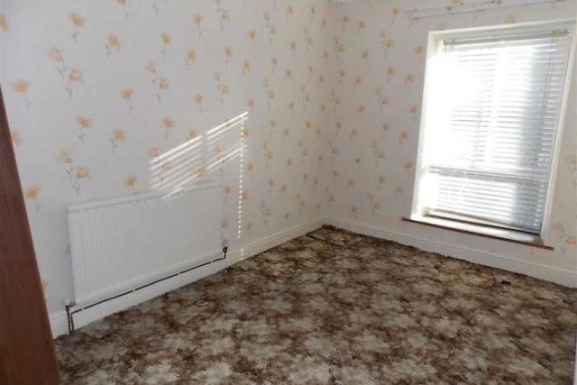  Image of 3 bedroom Terraced house for sale in Berw Road Pontypridd CF37 at Berw Road, Pontypridd CF37