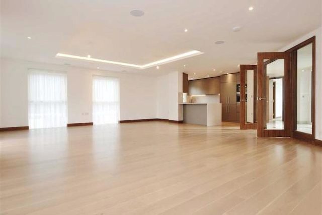  Image of 3 bedroom Flat for sale in Juniper Drive London SW18 at The Quarter Penthouses, Battersea Reach, London SW18