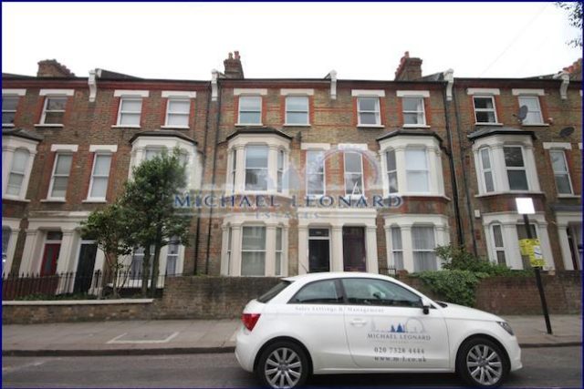  Image of 3 bedroom Flat to rent in Portnall Road London W9 at Portnall Rd, Queens Park W9