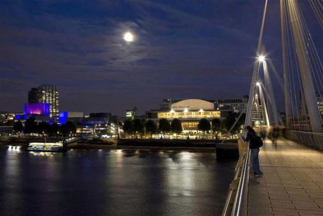  Image of 3 bedroom Flat to rent in Westminster Bridge Road London SE1 at The Perspective Building, South Bank, London SE1