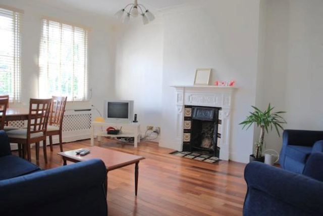  Image of 3 bedroom Maisonette to rent in Goldhurst Terrace London NW6 at Goldhurst Terrace, South Hampstead NW6