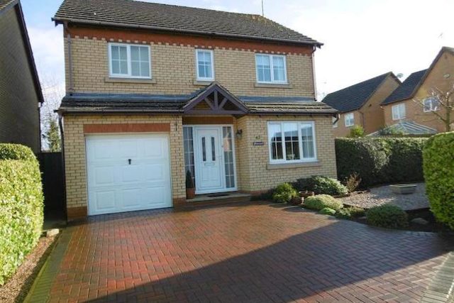  Image of 4 bedroom Detached house for sale in Mill Fields Higham Ferrers Rushden NN10 at Mill Fields, Higham Ferrers, Rushden NN10