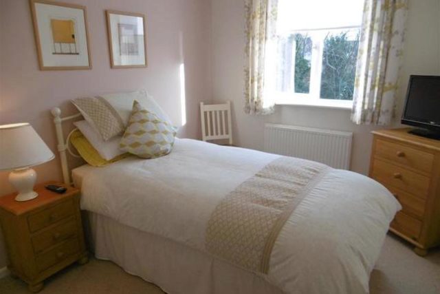  Image of 4 bedroom Detached house for sale in Mill Fields Higham Ferrers Rushden NN10 at Mill Fields, Higham Ferrers, Rushden NN10