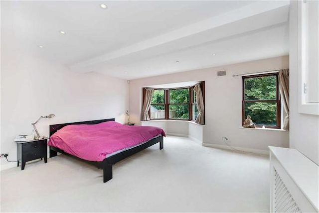  Image of 4 bedroom Semi-Detached house to rent in Blackheath Grove London SE3 at Blackheath Grove, London SE3