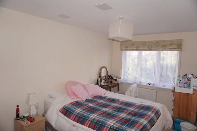  Image of 2 bedroom Flat for sale in Culverden Park Tunbridge Wells TN4 at Culverden Park, Tunbridge Wells TN4