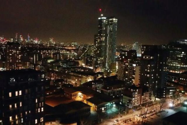  Image of 2 bedroom Flat for sale in Indescon Square London E14 at Greenwich Tower, Lincoln Plaza, Canary Wharf, London E14