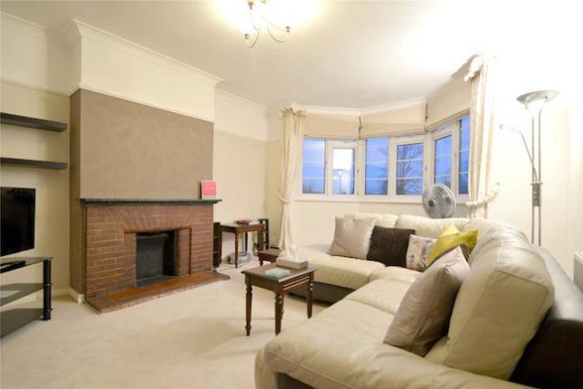  Image of 2 bedroom Flat to rent in Addiscombe Road Croydon CR0 at Cecil Court, Addiscombe Road, East Croydon CR0