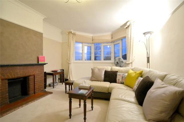  Image of 2 bedroom Flat to rent in Addiscombe Road Croydon CR0 at Cecil Court, Addiscombe Road, East Croydon CR0