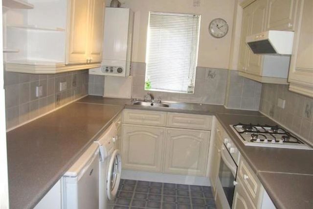  Image of 2 bedroom Flat to rent in East Street Pontypridd CF37 at East Street, Pontypridd CF37