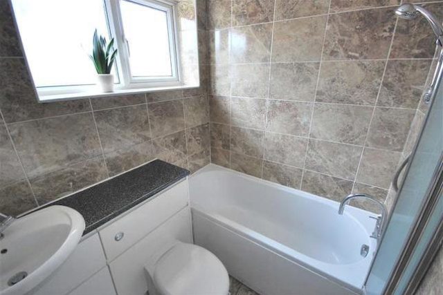  Image of 2 bedroom Semi-Detached Bungalow for sale in Windlehurst Drive Worsley Manchester M28 at Windlehurst Drive, Worsley, Manchester M28