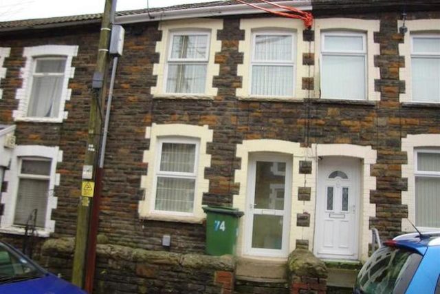  Image of 2 bedroom Terraced house to rent in Phillip Street Graig Pontypridd CF37 at Phillip Street, Graig, Pontypridd CF37