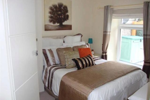  Image of 2 bedroom Terraced house to rent in Phillip Street Graig Pontypridd CF37 at Phillip Street, Graig, Pontypridd CF37