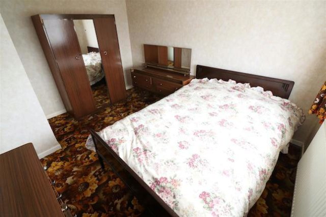 Image of 3 bedroom Semi-Detached house for sale in Masefield Drive Rushden NN10 at Masefield Drive, Rushden NN10