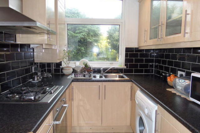  Image of 3 bedroom Semi-Detached house to rent in Avondale Road Ashford TW15 at Avondale Road, Ashford TW15