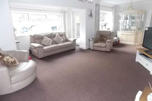  Image of 4 bedroom Detached Bungalow for sale in Ynysybwl Road Pontypridd CF37 at Ynysybwl Road, Pontypridd CF37
